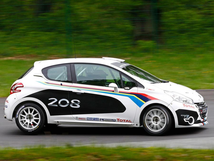  Peugeot 208 R2 Rally Car 2012 года  (фото 26 из 41)